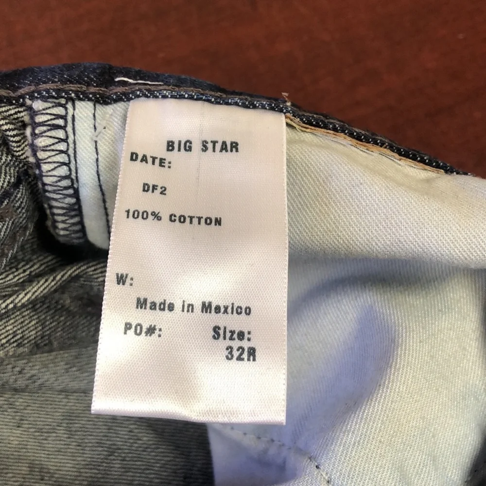 W32/L43 NWT Union Vintage Look/Distressed Denim Jeans, Thick Stitch Embroidered - Picture 7 of 8